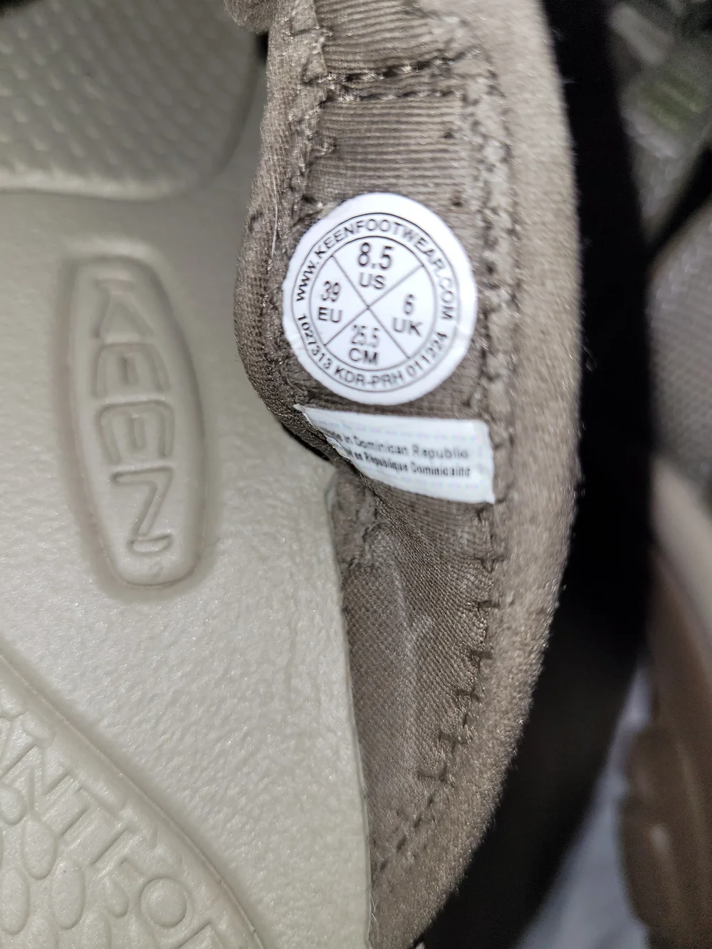 Keen newport slide